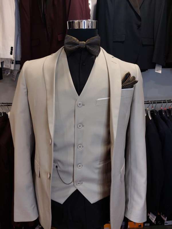 Costume 3 piéces beige unis