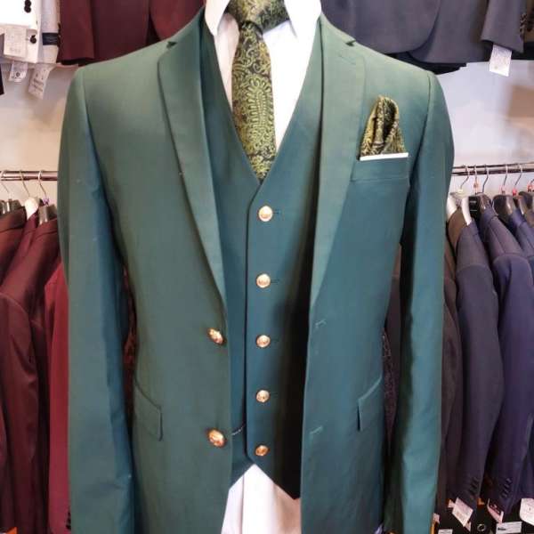 Costume 3 piéces vert bouton doré