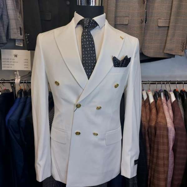 Costume croisé blanc bouton doré – Image 2