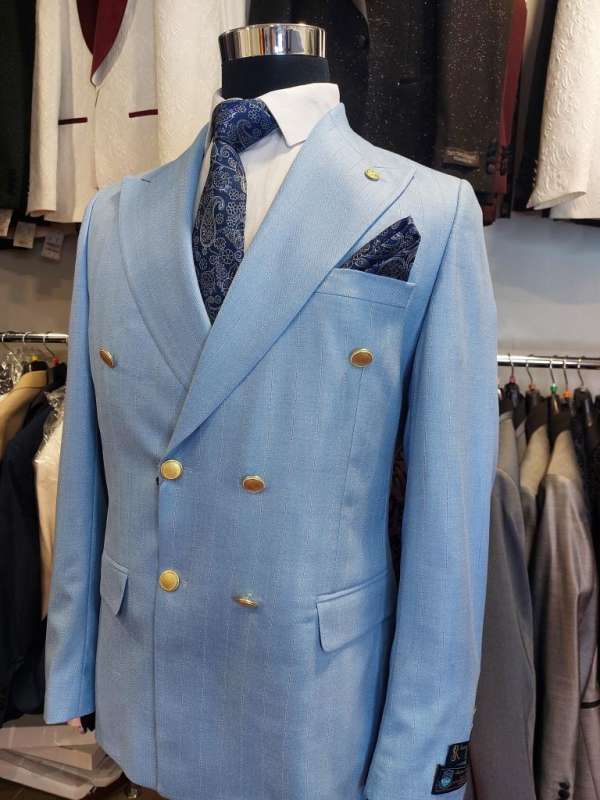 Costume croisé bleu ciel rayé  bouton doré – Image 3