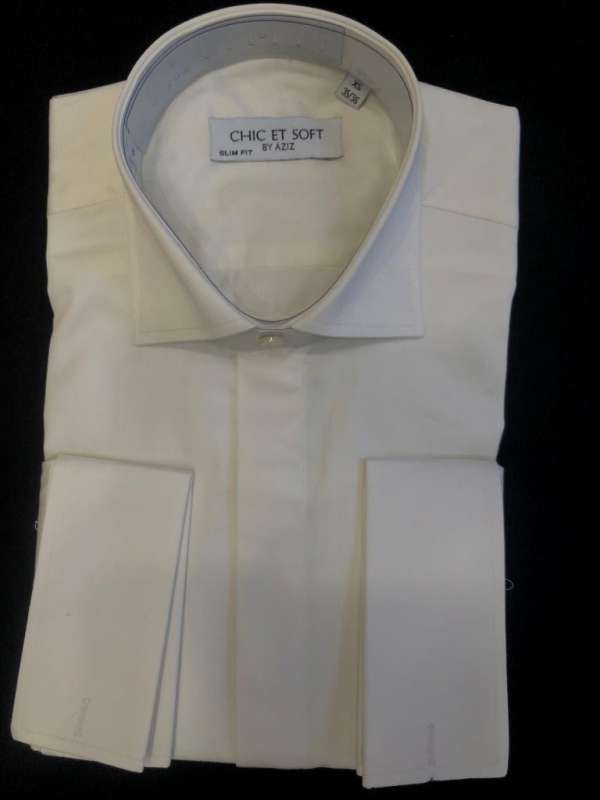 Chemise beige à bouton manchette