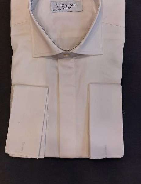 Chemise blanche à bouton manchette