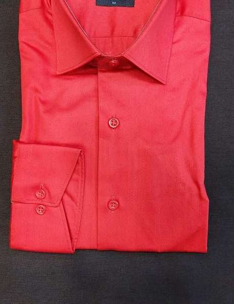 Chemise rouge