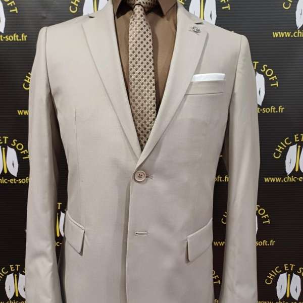 Costume 2 pièces beige clair 1