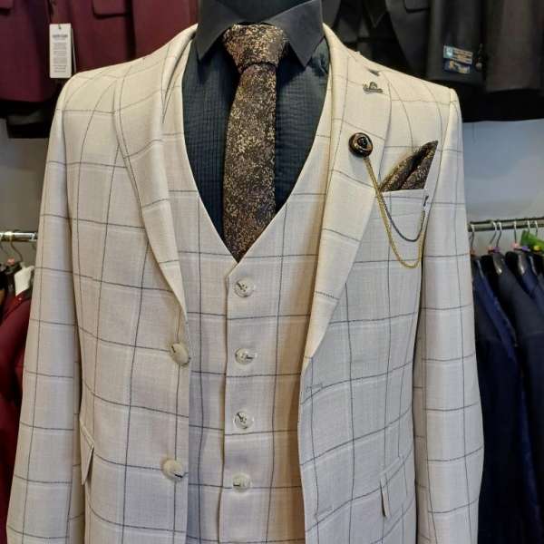 Costume 3 pièces beige carreau