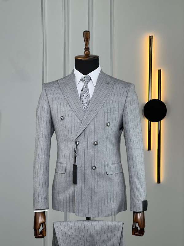 Costume croisé gris clair rayé borsalino