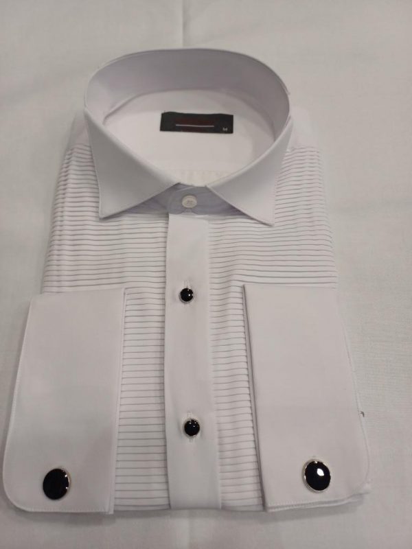 Chemise blanche col cassé plastron ligne horizontale  bouton apparent