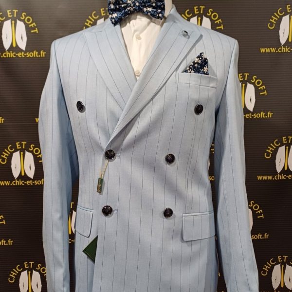 Costume croisé bleu ciel rayé borsalino