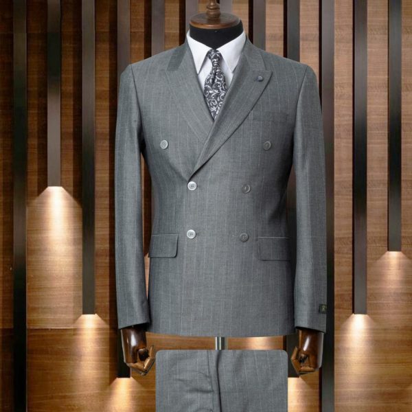 Costume croisé gris rayé borsalino