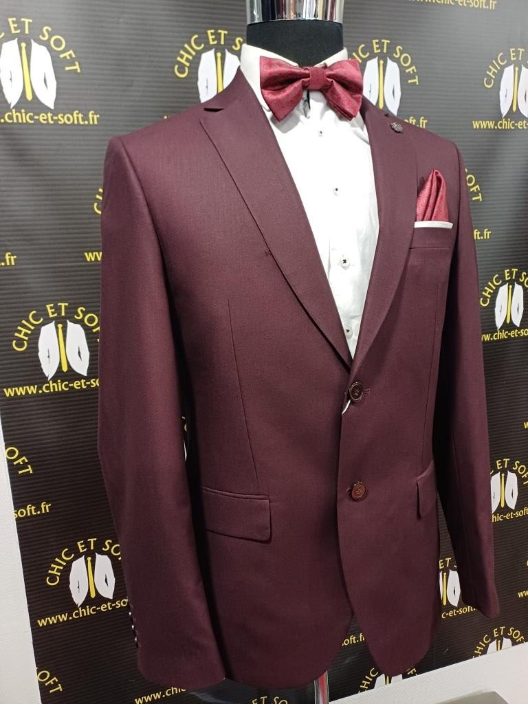 Costume 2 piĆ©ces bordeau ā Image 3