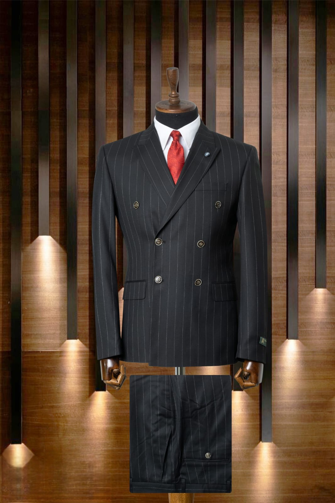 Costume croisé noir rayé borsalino