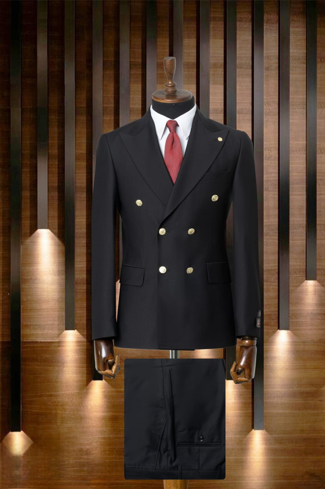 Costume croisé noir bouton doré